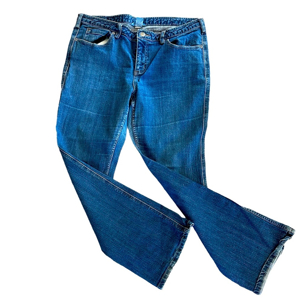 Duluth Trading Co Women's Jeans 16x31 Med Wash Straight Leg